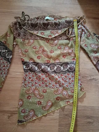 Blusa manga larga estampada