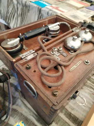 Telefono da campo Perego Milano 1917