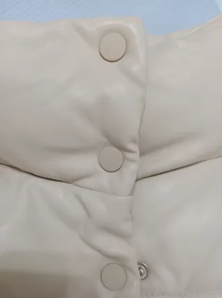 Chaleco polipiel beige