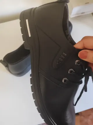 Zapatos  hombre cordones negros talla 41