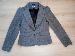 Americana tweed gris y rosa