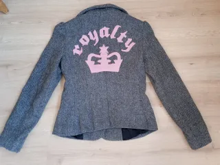 Americana tweed gris y rosa