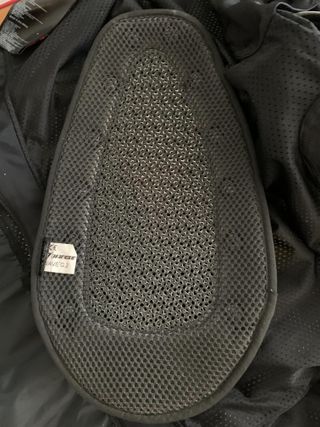 Jaqueta moto Dainese per a tot l’any + proteccions