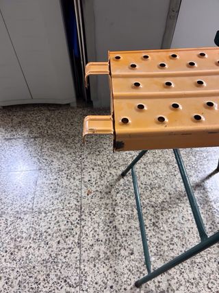 Caballetes de hierro + plataforma 3m