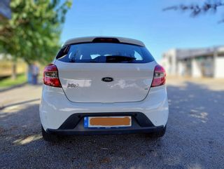 Ford Ka+ 1.2 TiVCT BlackWhite Edition