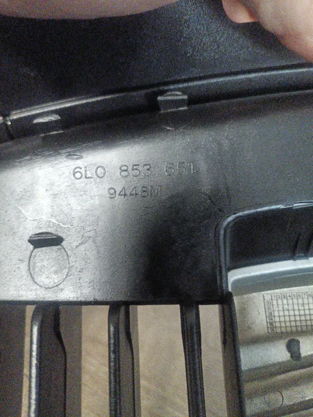 Calandra Seat Córdoba Ibiza 2006