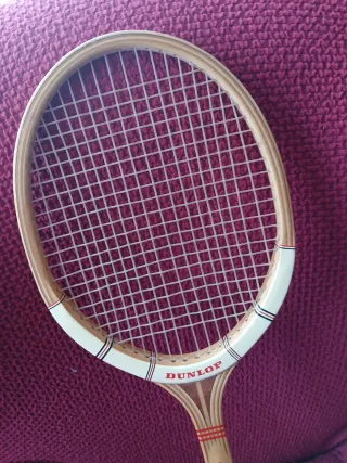 Raqueta Tenis Dunlop Vintage.