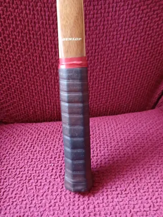 Raqueta Tenis Dunlop Vintage.