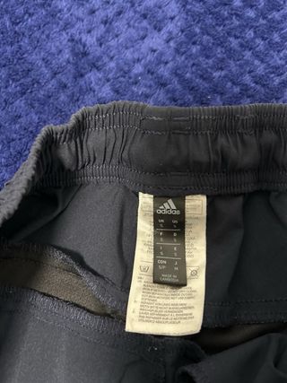 Pantalón corto Adidas azul marino