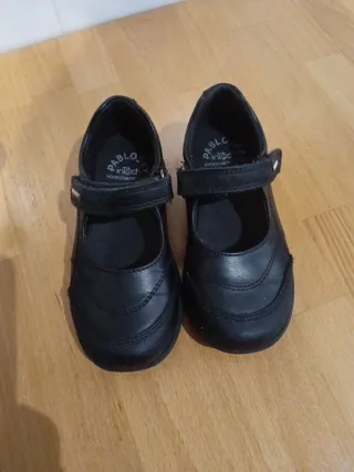 Zapatos Pablosky Negros Niña Talla 26