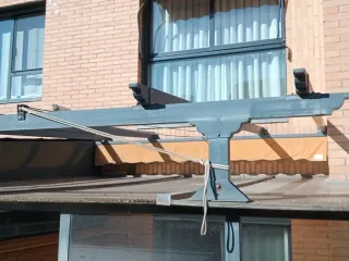 Pérgola retráctil 3x3m