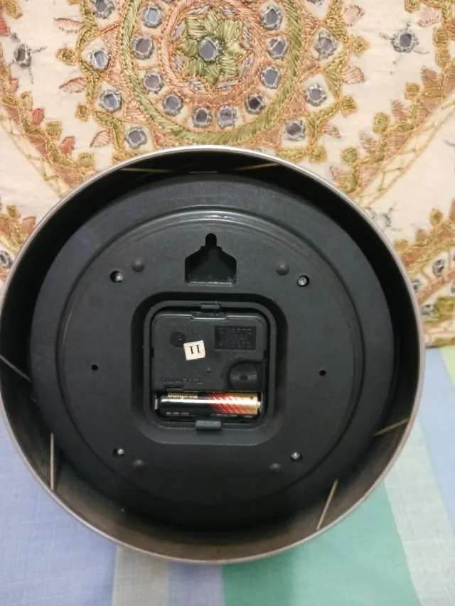 Reloj de Pared pila 20cm diametro