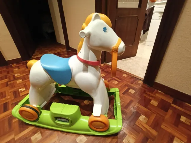 Caballo balancín Chicco