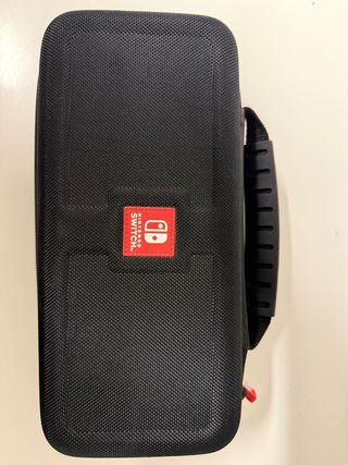 Nintendo switch OLED + 3juegos y 2 mandos Joy-cons