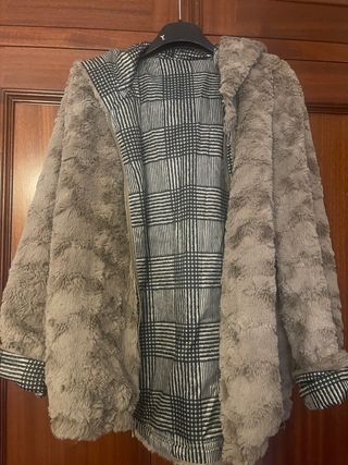 Cazadora reversible cuadros y pelo