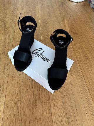 Alpargatas Castañer Negras Satén Suela 8cm Nuevas