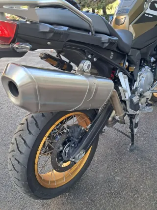 BMW F 850 GS Adventure Rally – Paquete Confort