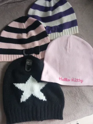 Lote 4 Gorros Lana Niña