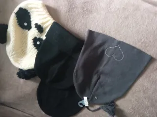 Lote 4 Gorros Lana Niña