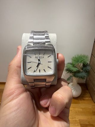 Reloj Nixon Hombre Plata Beige