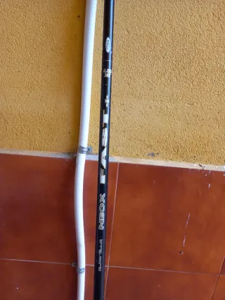 Lote de cañas de pesca para minitalla.