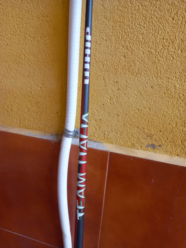 Lote de cañas de pesca para minitalla.