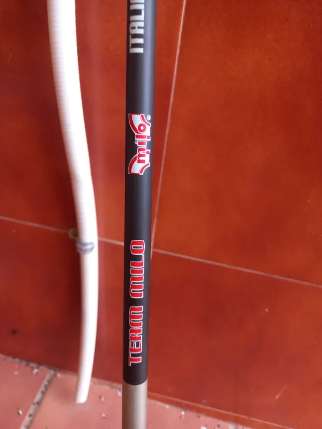 Lote de cañas de pesca para minitalla.