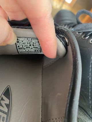 Zapatos MBT Negros Talla 38