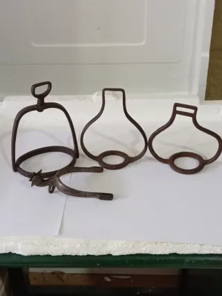 Estribos y espuela antiguos