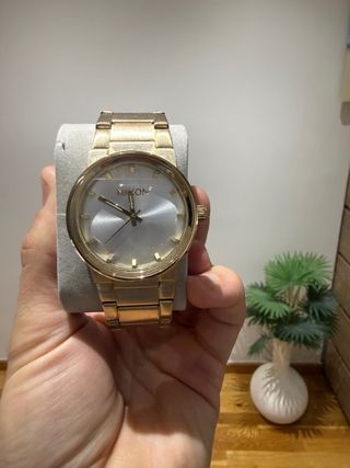 Reloj Nixon Dorado y Plateado Hombre
