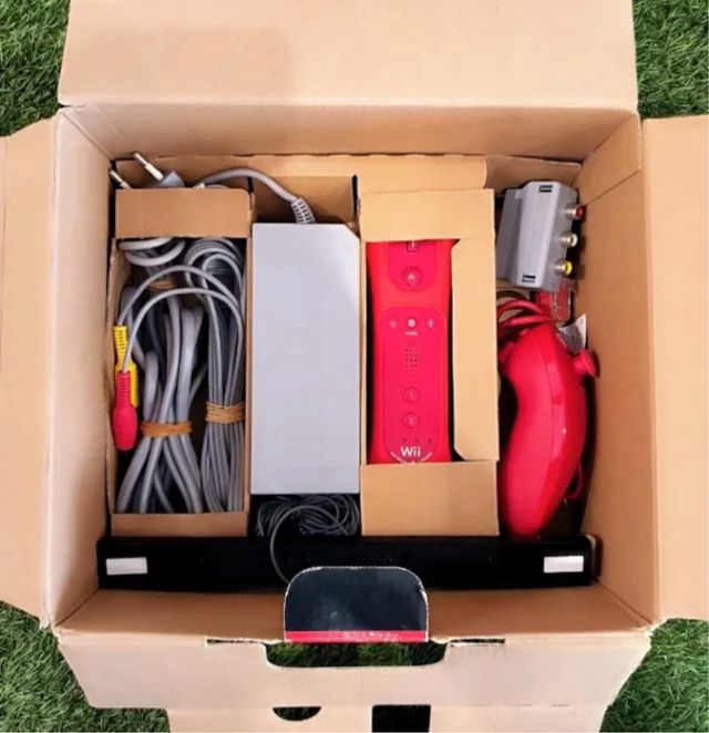 Nintendo Wii Mini Roja y Negra