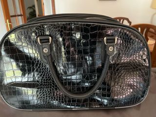 Bolso negro sin estrenar