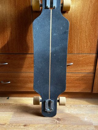 Longboard con diseño artístico