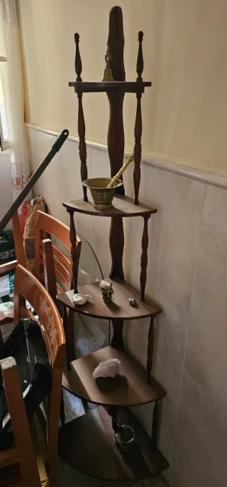 Repisa esquinera de madera perfecto estado