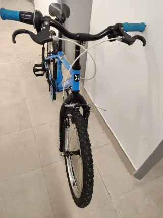 Bicicleta infantil 20 6-9 años