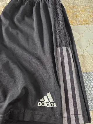 Calzonas Adidas Juventus Negras y Grises