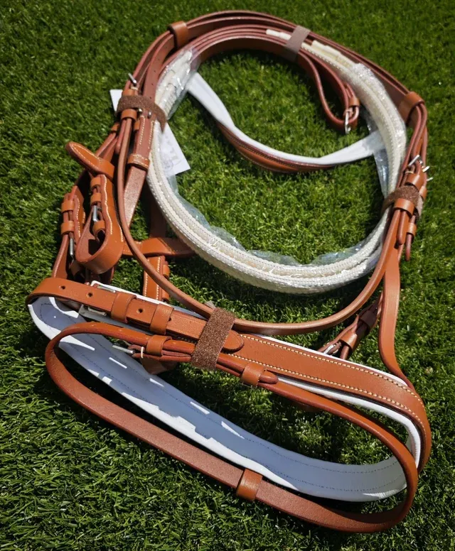 CABEZADA LEXHIS DE CUERO CON RIENDAS NUEVA ENVIO