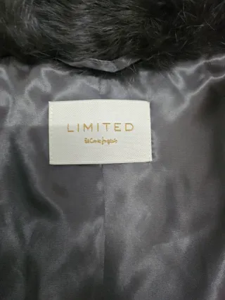 Abrigo de piel marrón oscuro Corte Inglés