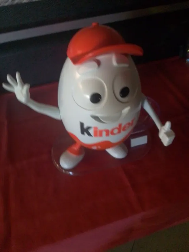 Espositore Ovetti Kinder