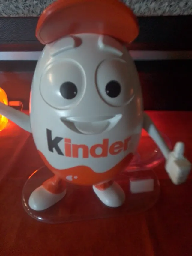 Espositore Ovetti Kinder