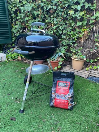 Barbacoa Weber tonda nera