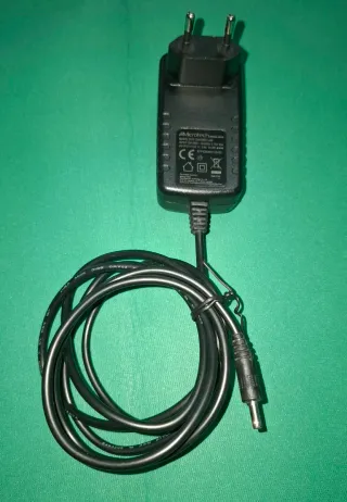 Alimentatore Microtech 12V 2A