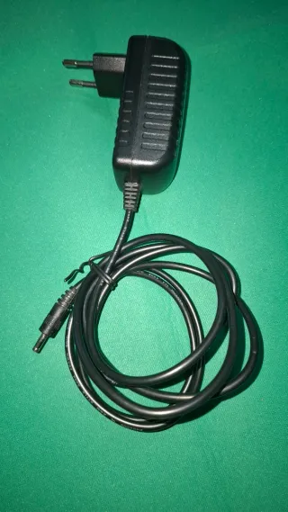 Alimentatore Microtech 12V 2A