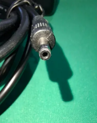 Alimentatore Microtech 12V 2A