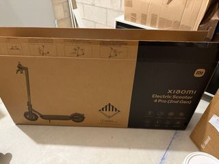 Patinete Xiaomi 4 Pro (2nd Gen) + Casco + Candado
