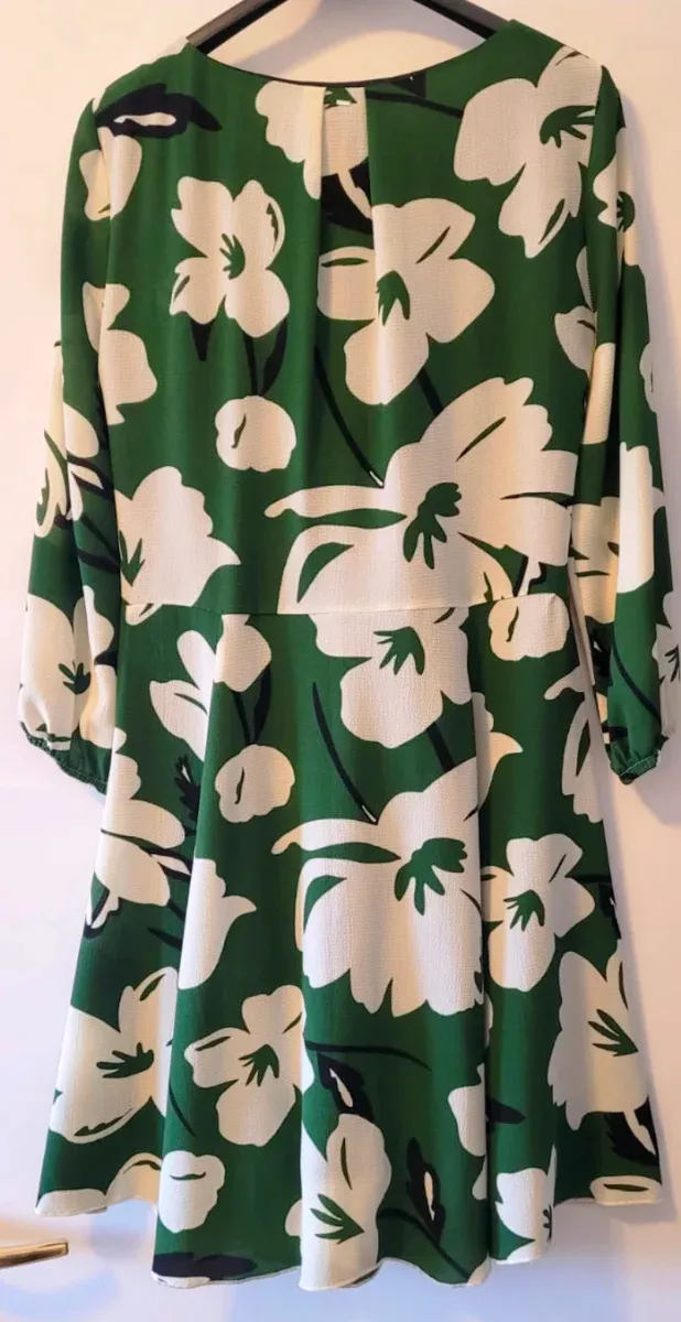 Vestito Camomilla verde floreale taglia 42