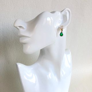 Orecchini pendenti oro con zirconi