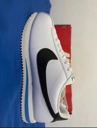 Nike Cortez Blancas Talla 39 Nuevas