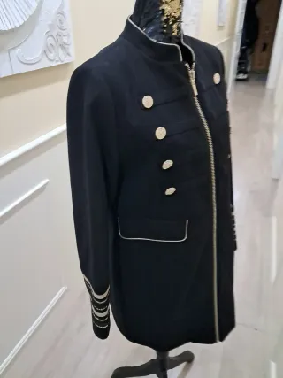 Abrigo militar negro mujer