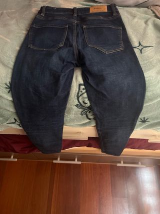 Vaqueros Stradivarius Azules